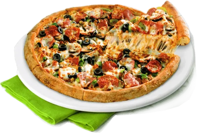 Feltétekkel gazdagon megrakott pizza tányéron